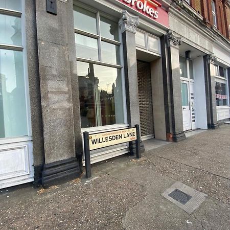 30 Willesden Lane Λονδίνο Εξωτερικό φωτογραφία